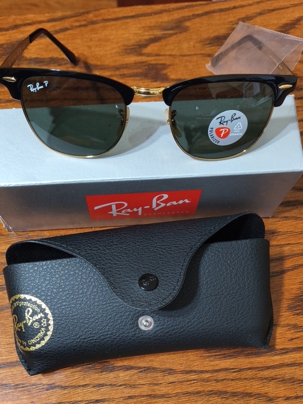Brand New- Ray-Ban Clubmaster Sunglasses - Black/Gold